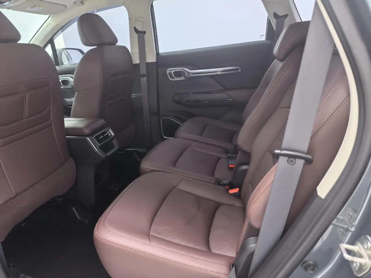 Geely 2022 Hao Yue 1.8TD Honorable 7-seat Automatic Transmission 9