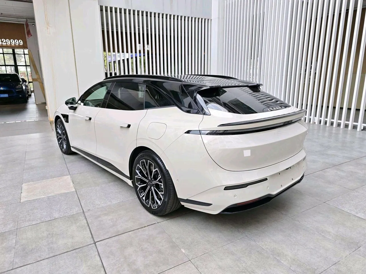 Zeekr 2025 Zeekr 007GT four-wheel drive intelligent driving version 75kWh automatic gear 7