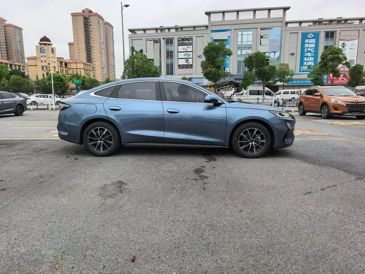 BYD 2024 seals 06 DM-i 1.5 stepless 120KM exclusive automatic gear 4
