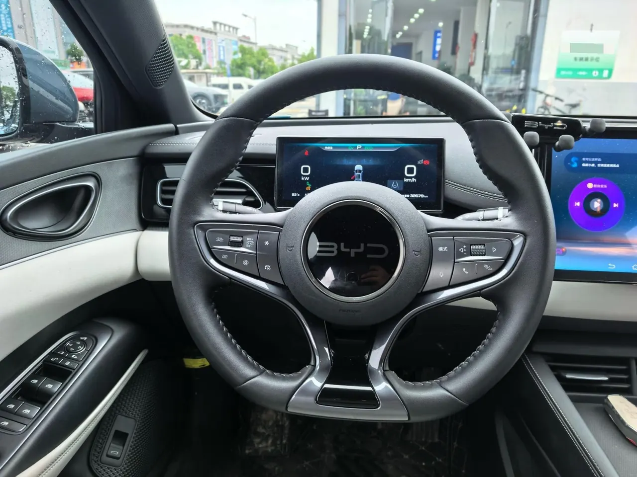 BYD 2024 seals 06 DM-i 1.5 stepless 120KM exclusive automatic gear 6