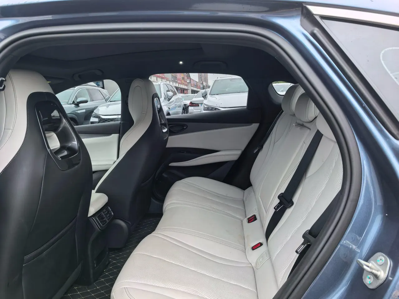 BYD 2024 seals 06 DM-i 1.5 stepless 120KM exclusive automatic gear 8