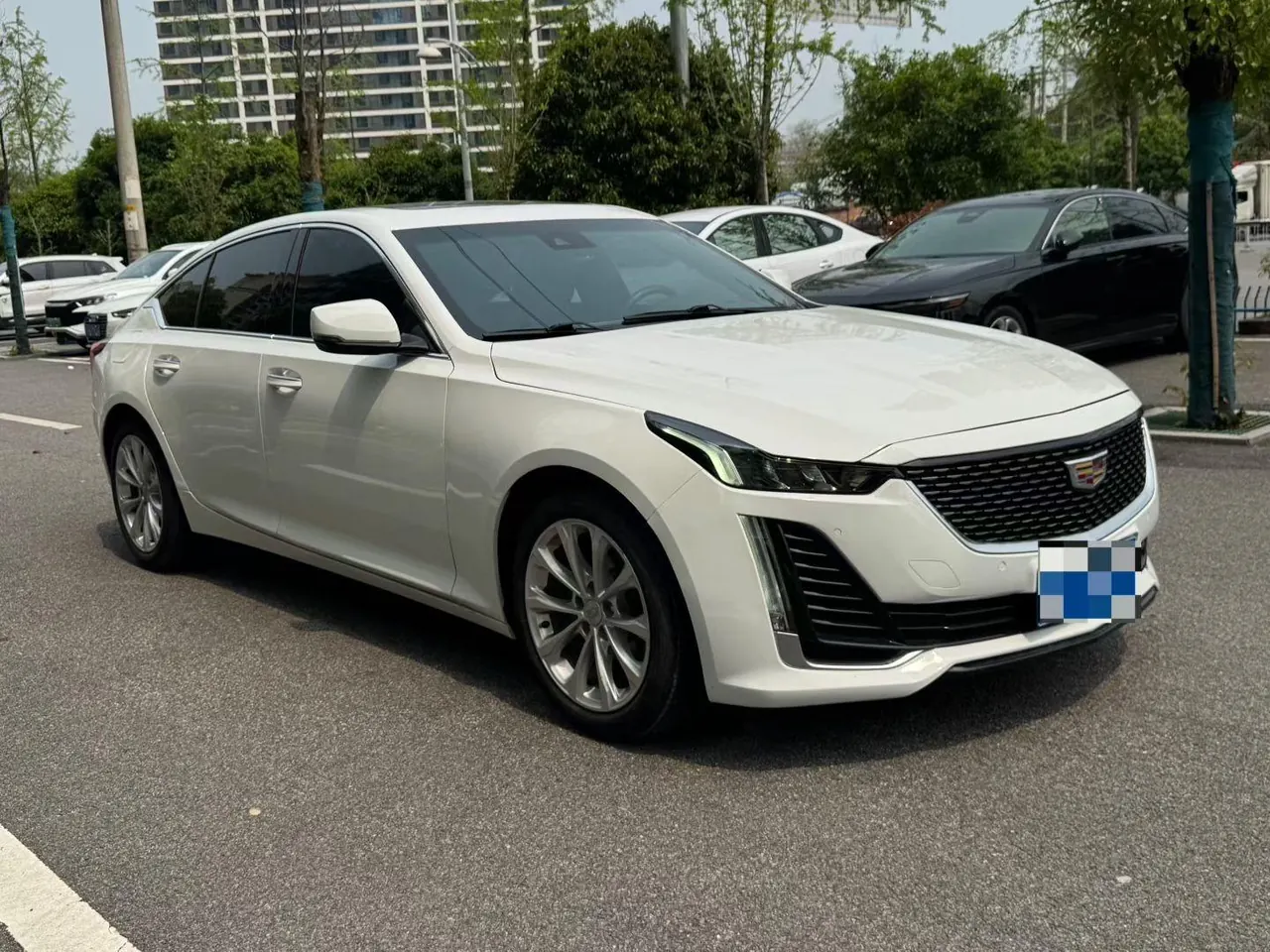 Cadillac 2023 CT5 2.0T 28T Luxury (Standard Edition) Automatic Gear 2