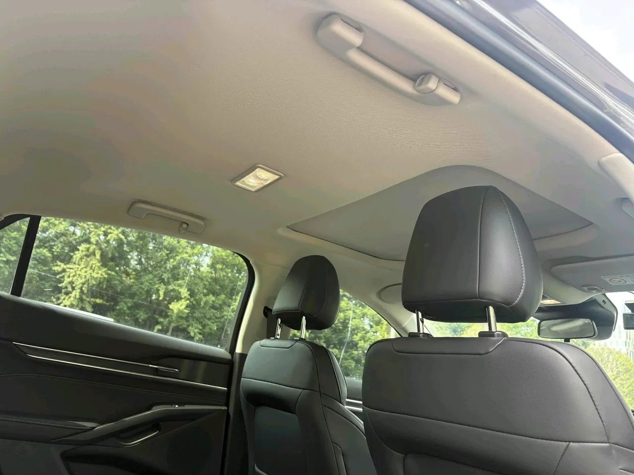 Ford 2025 Mondeo 2.0T EcoBoost Luxury Automatic 5
