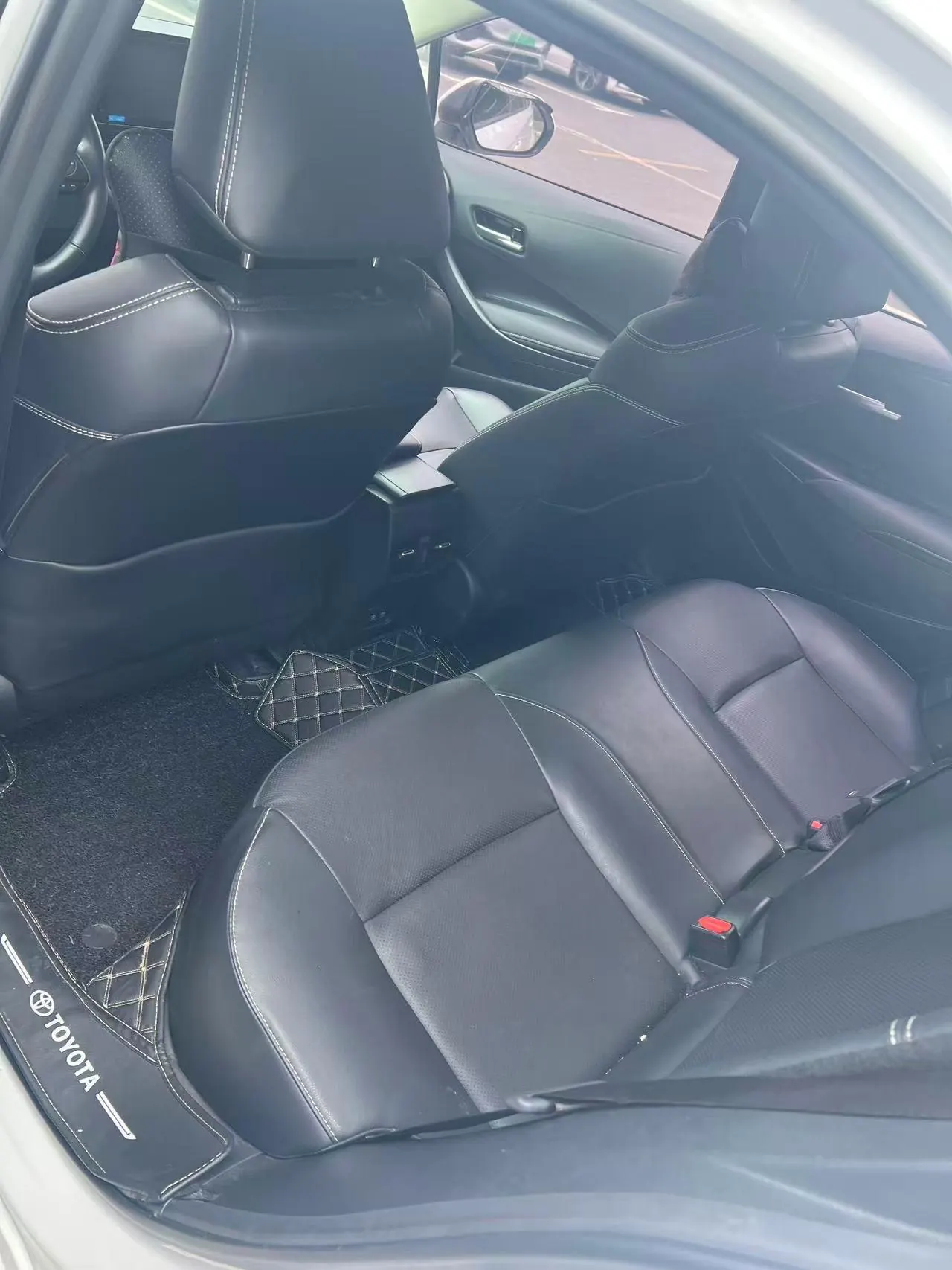 Toyota 2021 Corolla 1.2T Stepless Deluxe Edition Automatic Gear 7