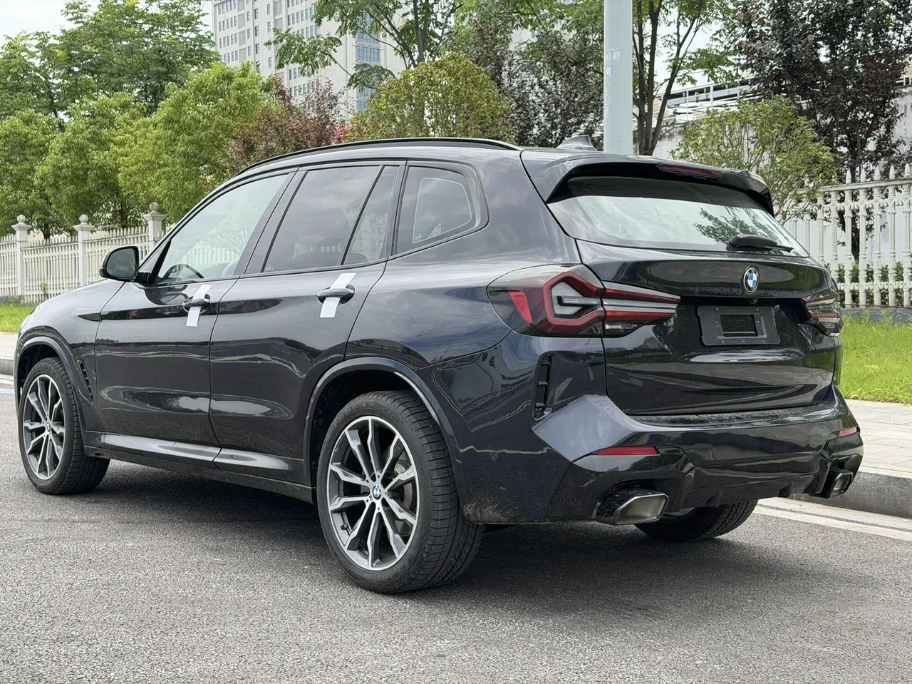 BMW 2023 X3 xDrive30i 2.0T Leading M Obsidian Night Suit Automatic Gear 8