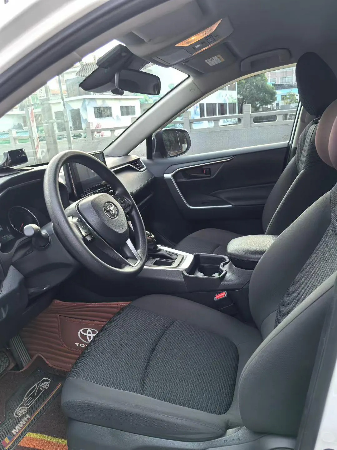 Toyota 2023 RAV4 Rongbo 2.0 Stepless Two-Drive City Edition Automatic Gear 6
