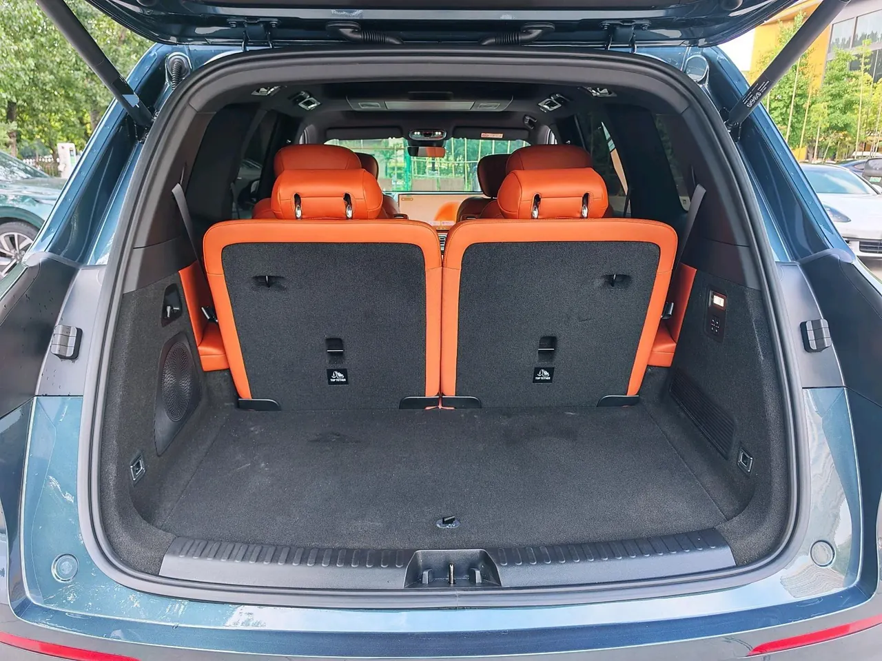 Geely Galaxy 2025 M9 1.5T 230km Two-Drive Discovery Edition Automatic Gear 16