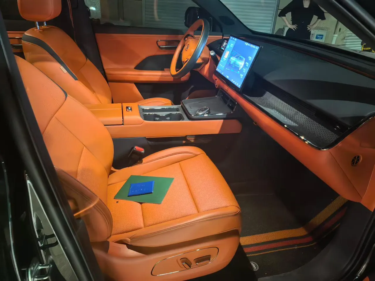 Toyota 2025 Platinum Intelligence 3X 520 Pro Advanced Intelligence Driving Edition Automatic Gear 3