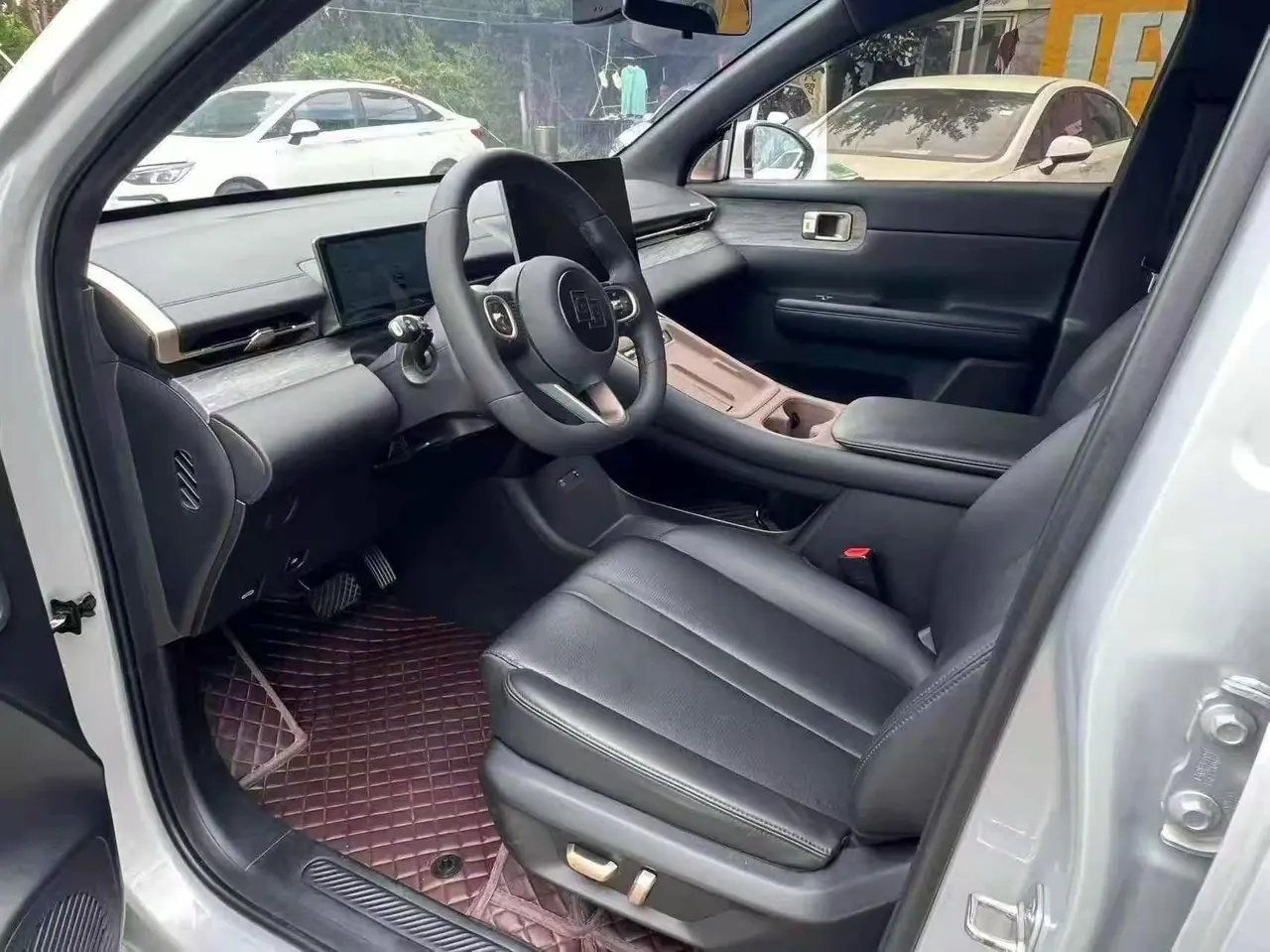 WuLing 2024 Starlight S 510km Flagship Automatic Transmission 2