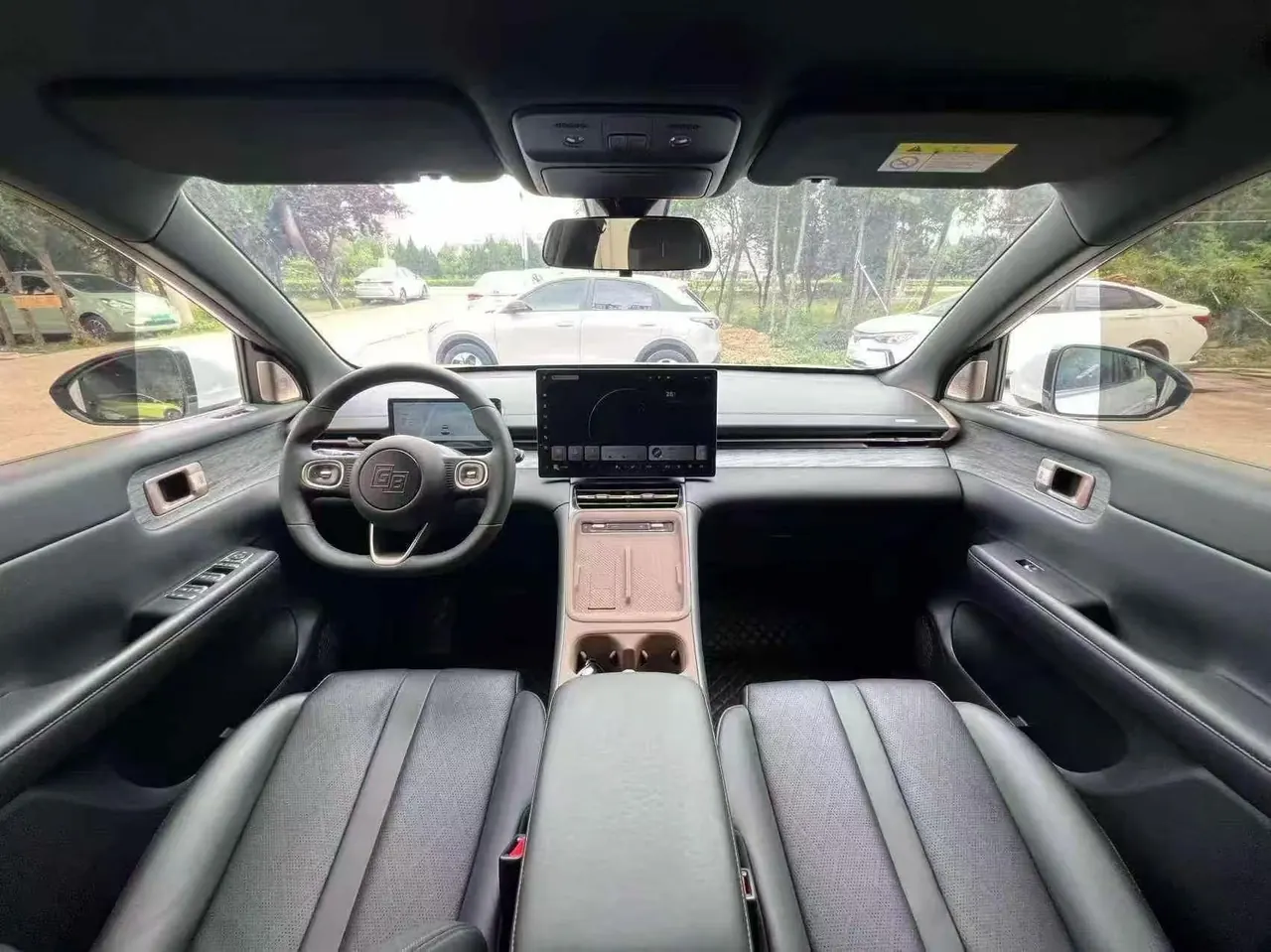 WuLing 2024 Starlight S 510km Flagship Automatic Transmission 3