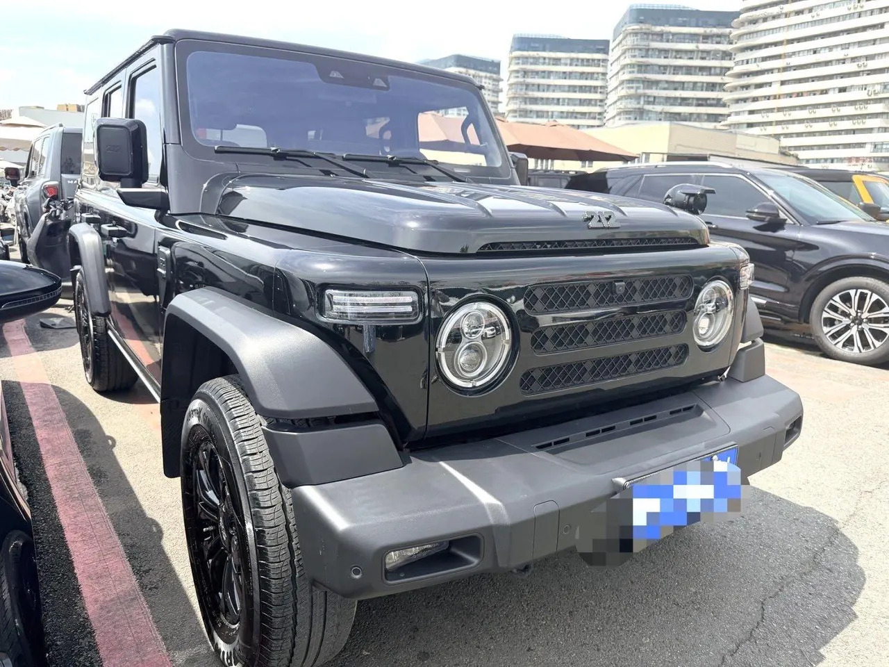 212 2024 T01 2.0T Explorer Automatic 3