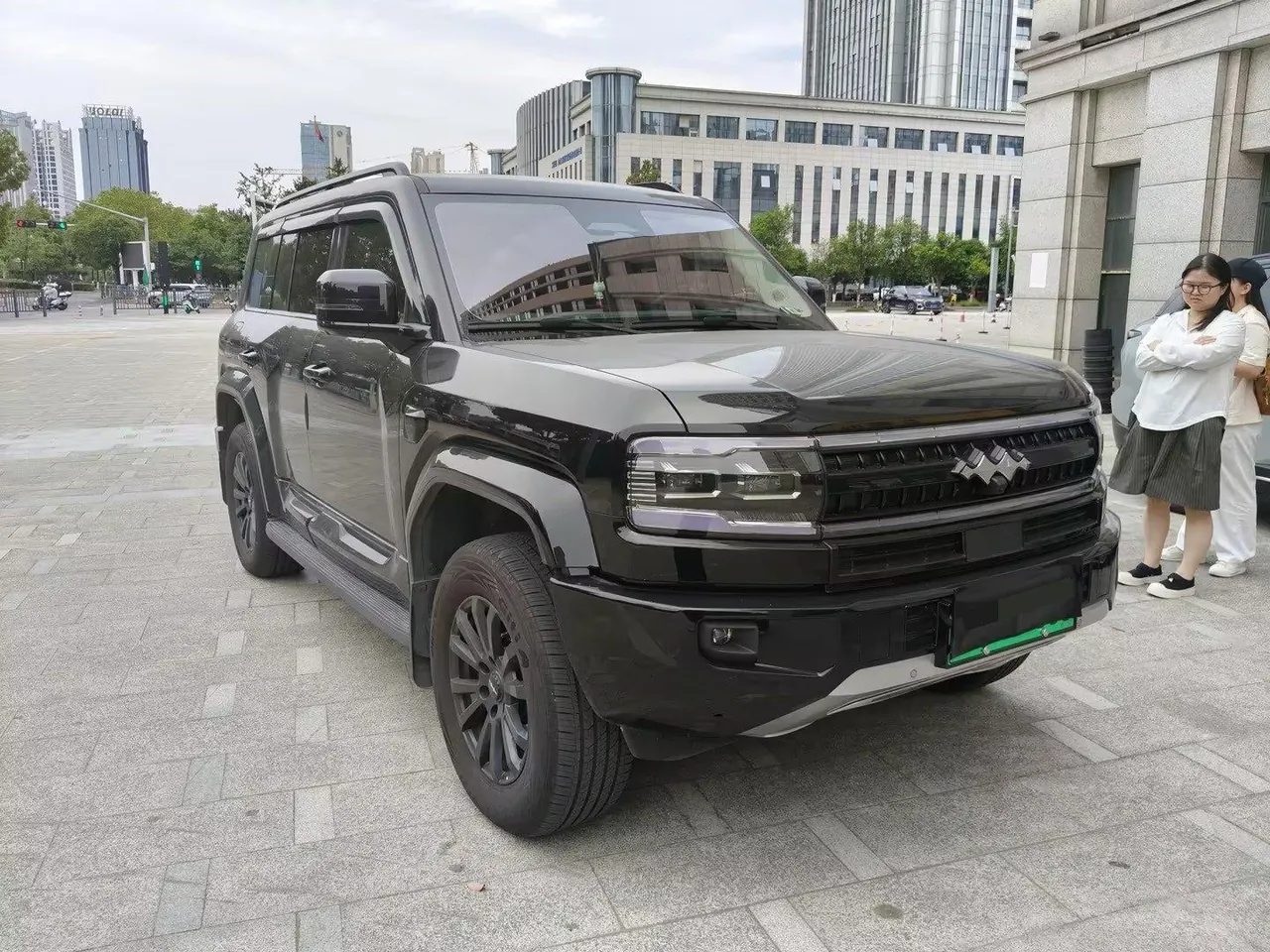 FangChengBao 2025 Leopard 5 1.5T Stepless 210KM Gods Ultra Edition Automatic Gear 4