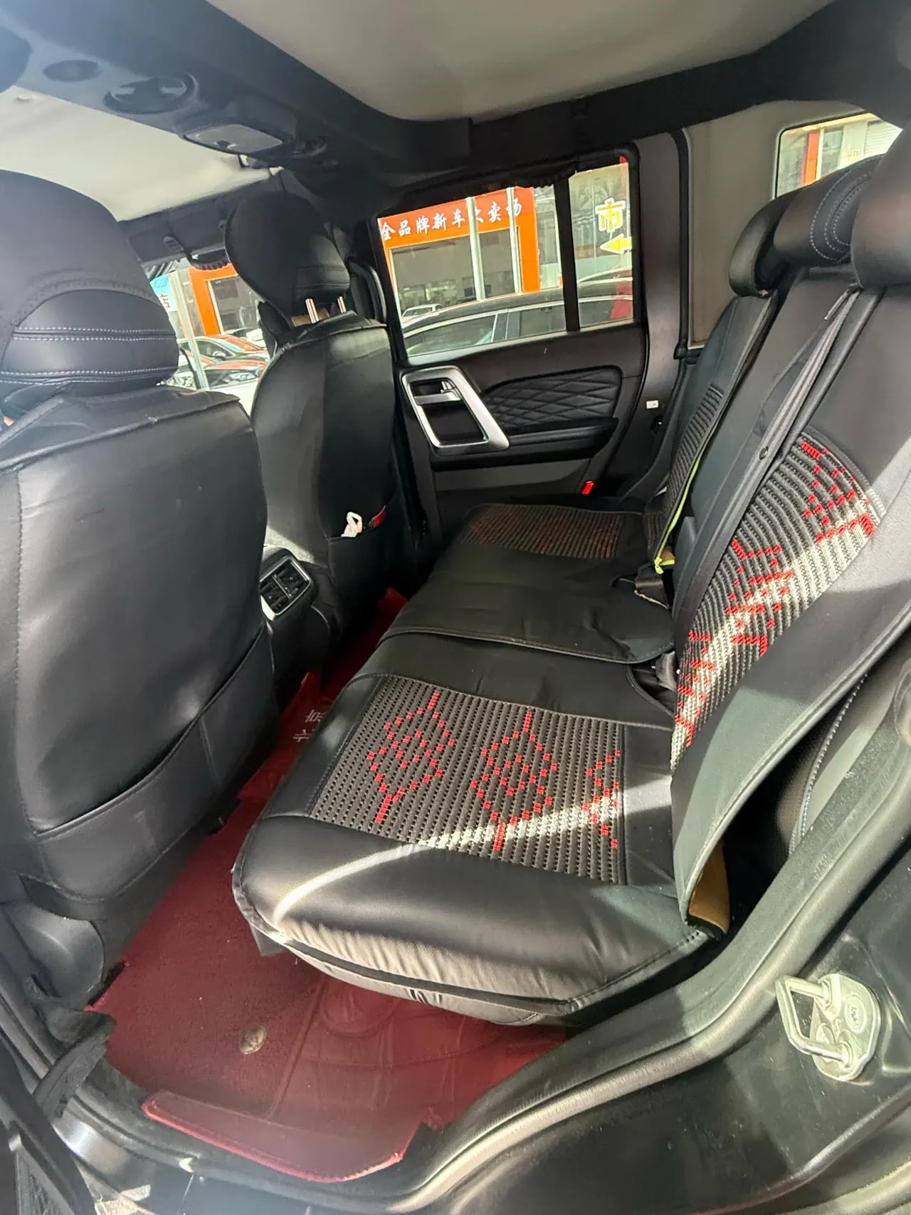 Beijing 2021 BJ40 2.0T 4-wheel-drive blade hero version chivalrous (front and rear electric lock) automatic gear 3