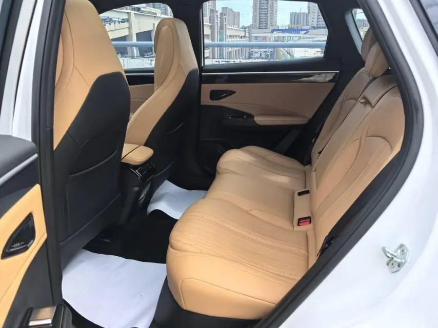 Geely Galaxy 2023 L7 1.5T 115km PLUS automatic gear 5