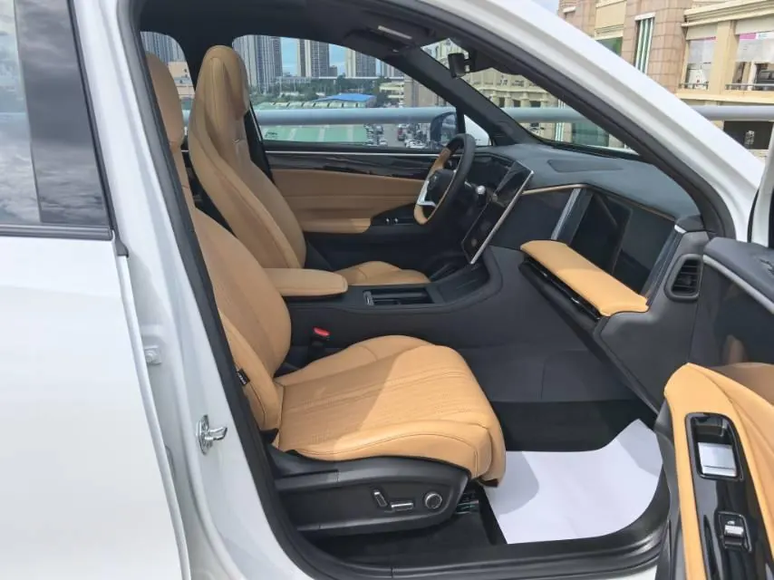 Geely Galaxy 2023 L7 1.5T 115km PLUS automatic gear 8