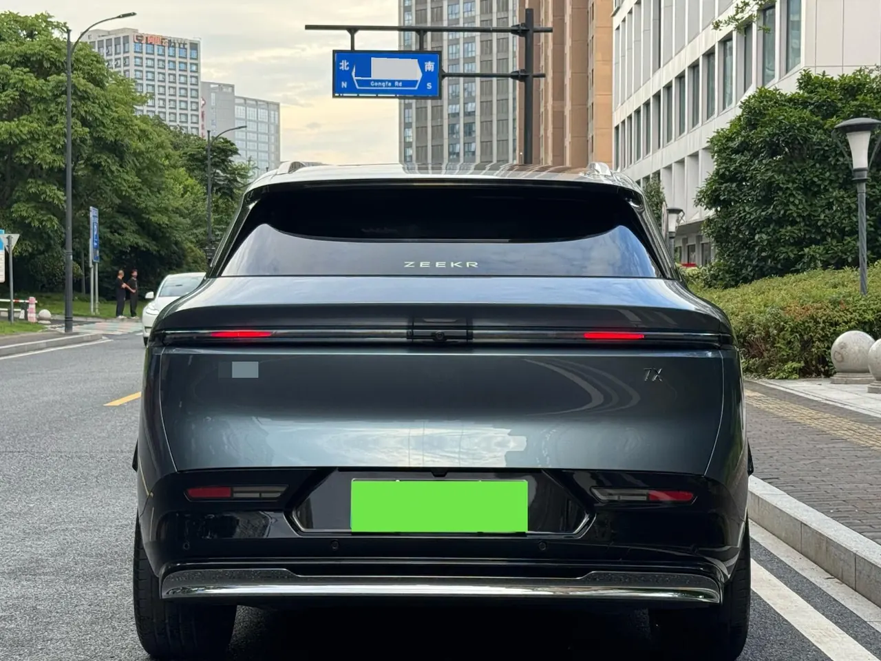 Zeekr 2025 Zeekr 7X 100kWh long endurance rear drive smart driving version automatic transmission 11