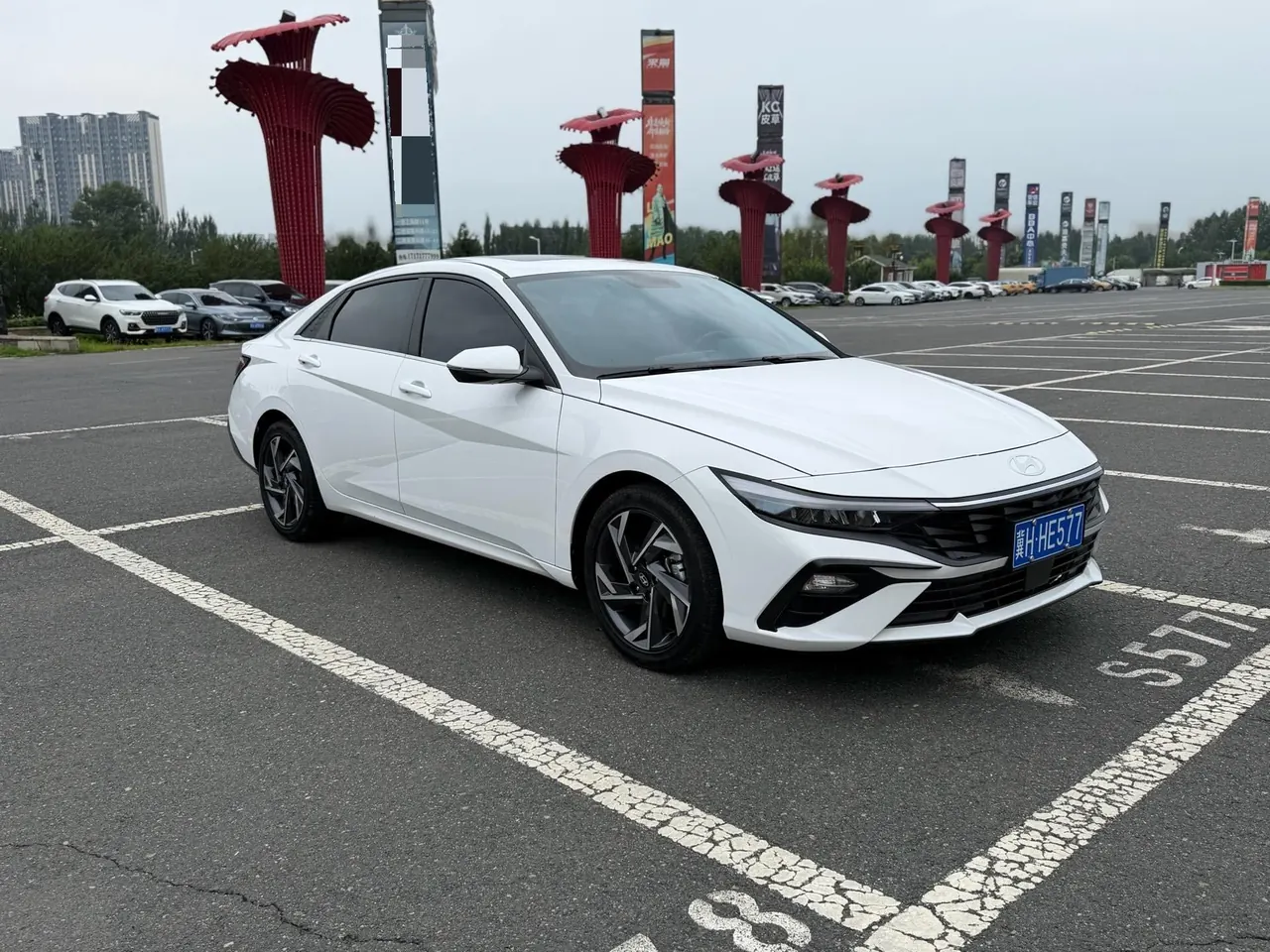 Hyundai 2023 Elantra-sedan 1.5 stepless GLX elite automatic gear 3