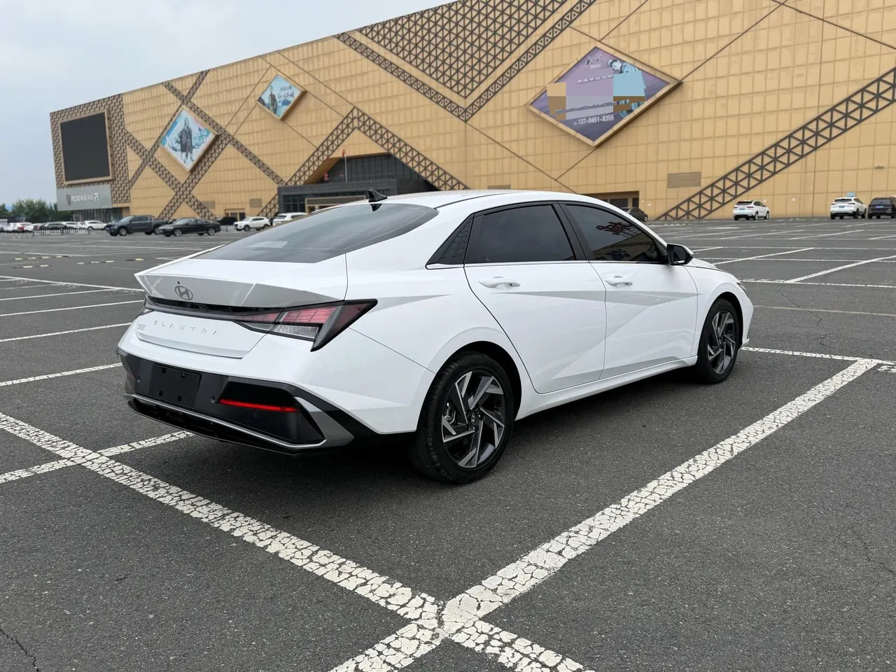 Hyundai 2023 Elantra-sedan 1.5 stepless GLX elite automatic gear 4