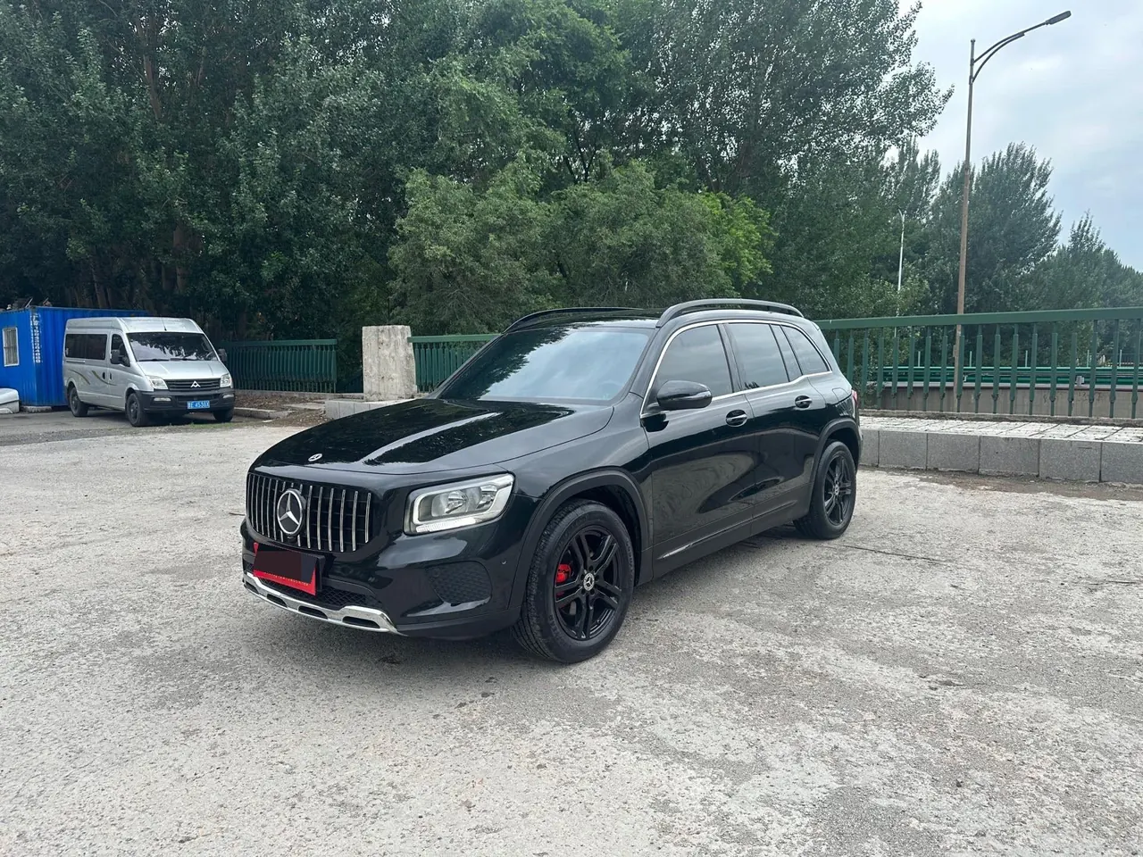 Mercedes Benz 2021 GLB 180 1.3T Dynamic Automatic - View 1