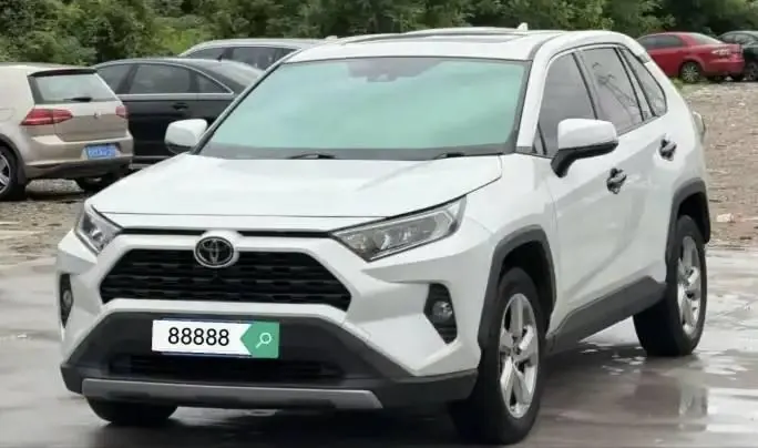 Toyota 2021 RAV4 Rongfeng 2.0 Stepless Four-wheel Drive Fashion PLUS Edition Automatic Gear - View 1
