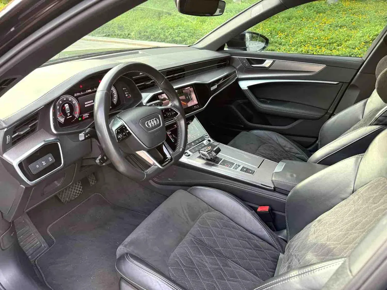 Audi 2021 A6L 48V 3.0TFSI 55TFSI Quattro enjoy dynamic automatic transmission 18