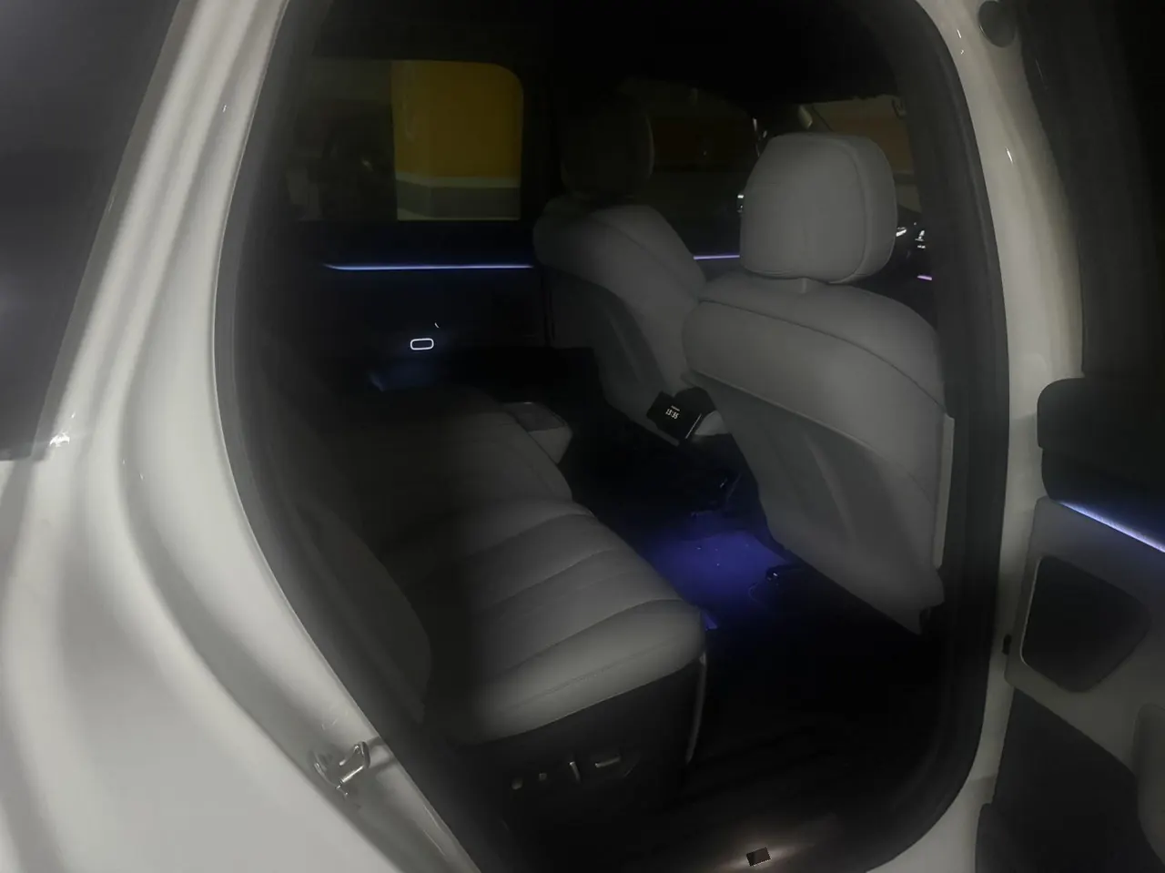 NIO 2023 ES8 75kWh Executive Edition Automatic Gear 4