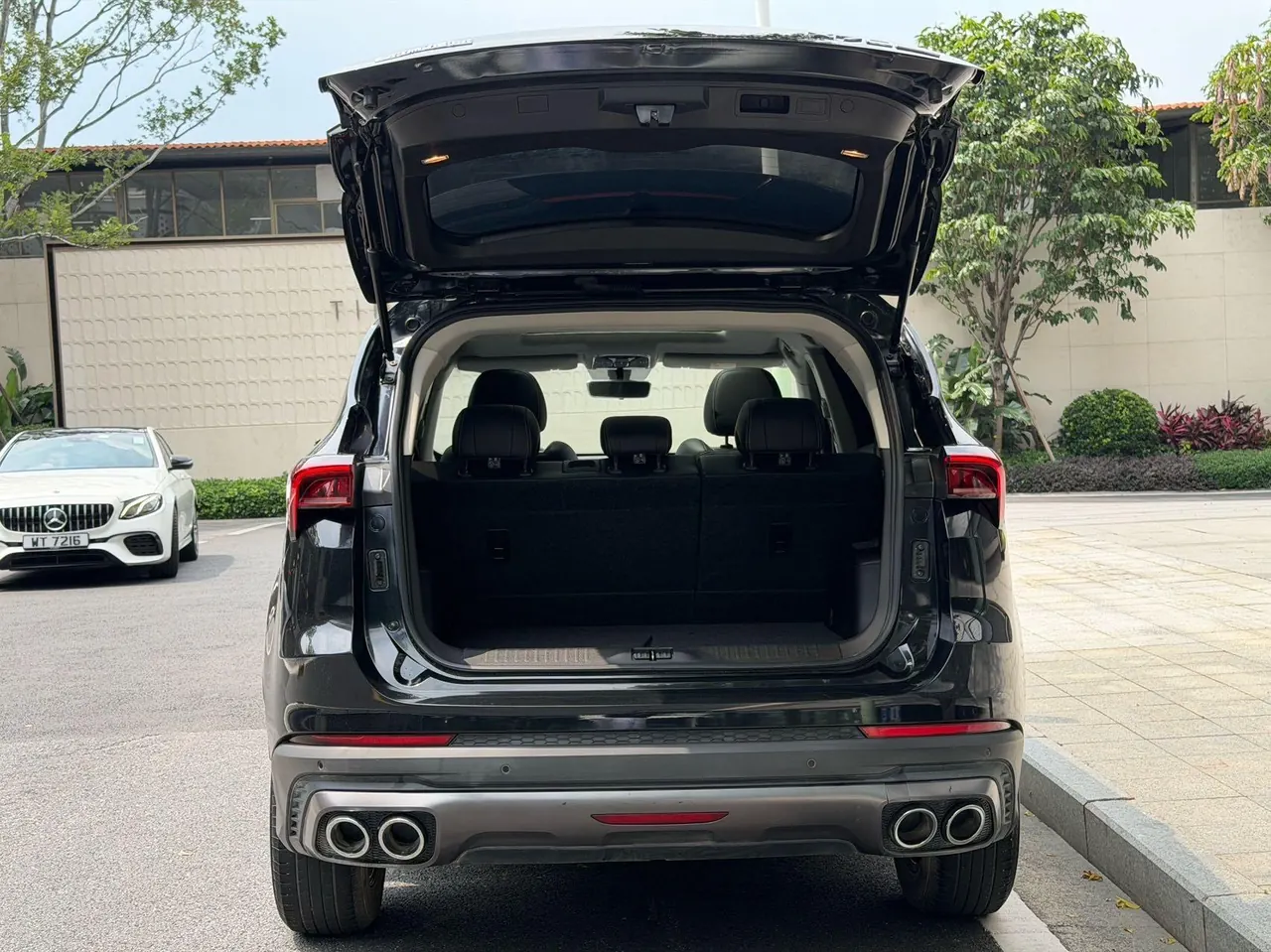 Jetour 2021 X70 PLUS 1.5T Mountain 5 Automatic Gear 9