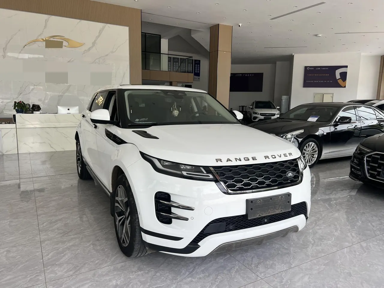 Land Rover 2021 Range Rover Aurora L 48V 2.0T 249PS R-Dynamic First edition First Edition Automatic Gear 3
