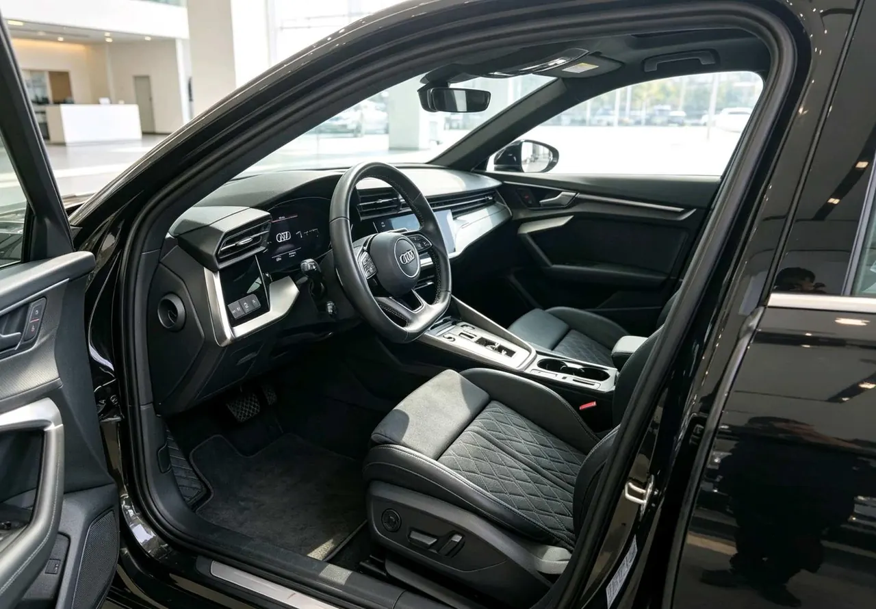 Audi 2022 A3 Sportback 1.4TFSI 35TFSI Fashion Elegant Automatic Gear 3