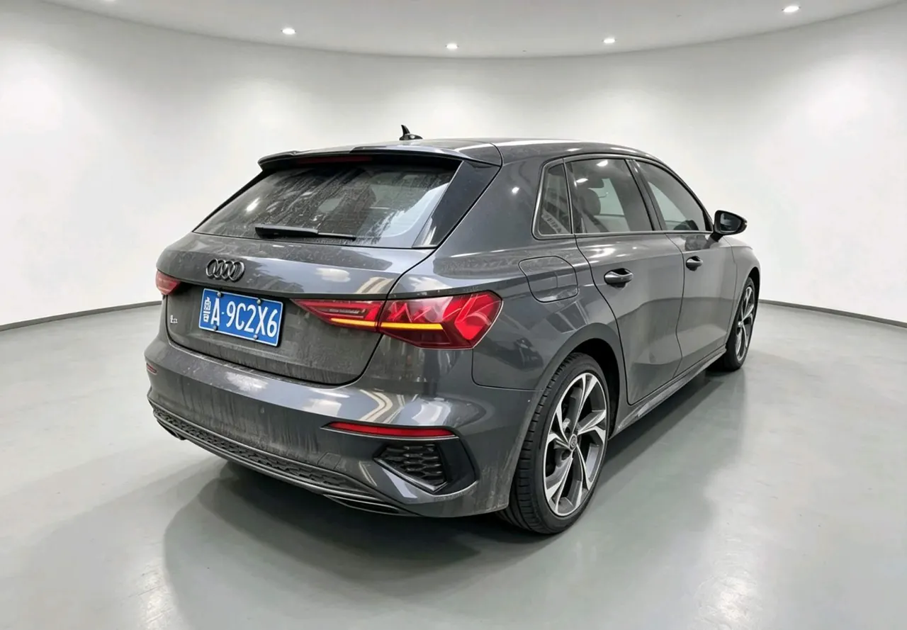 Audi 2022 A3 Sportback 1.4TFSI 35TFSI Fashion Elegant Automatic Gear 4