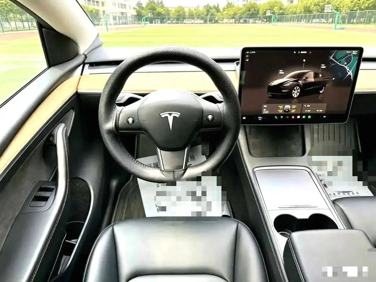 Tesla 2022 Model Y rear-wheel drive version automatic transmission 14