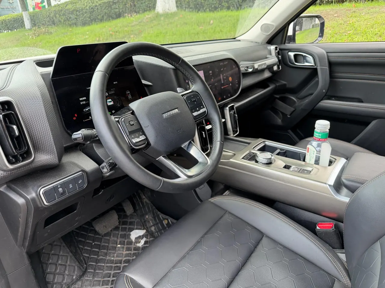 Haval 2022 big dog 1.5T two-wheel drive Labrador version automatic gear 2