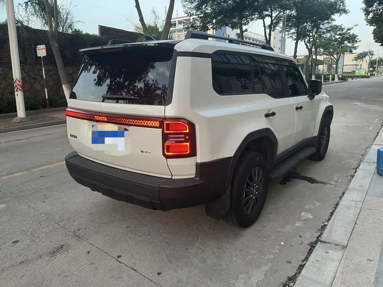 Toyota 2025 Prado HEV 2.4T through BX version 5 automatic gear 7