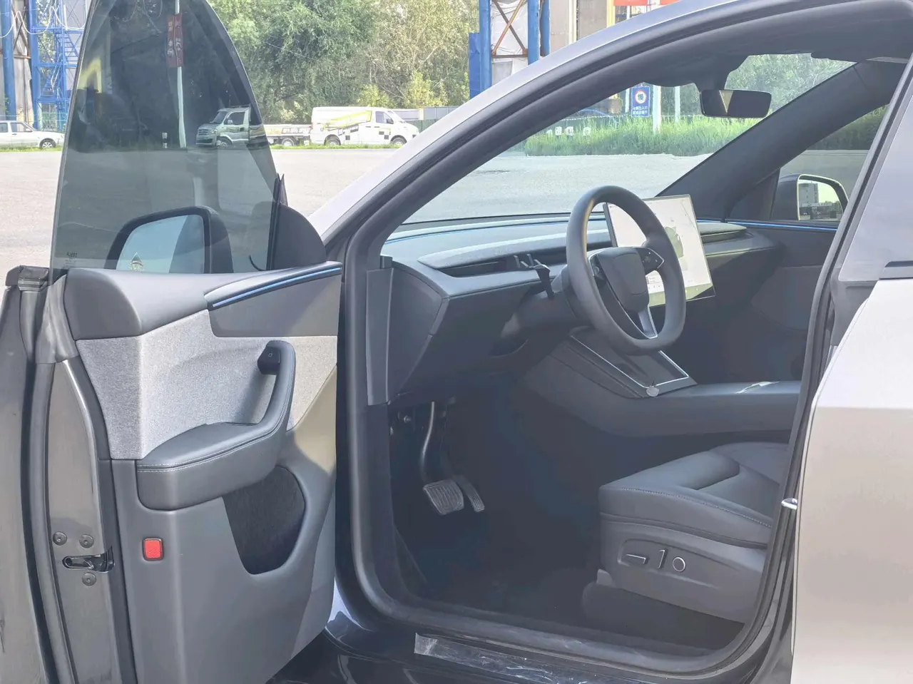 Tesla 2026 Model Y long endurance rear wheel drive version (modified) automatic gear 5
