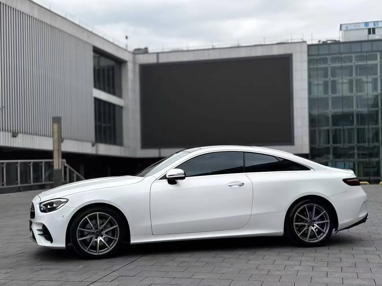 Mercedes Benz Class E (Imported) 2021 E 260 Coupe 2.0T (Modified) Automatic Gear 8
