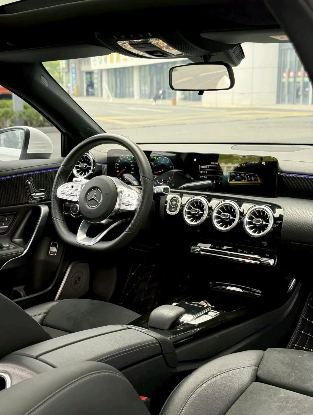 Mercedes Benz Class A 2021 A 200 L 1.3T Fashion Automatic Gear - View 1