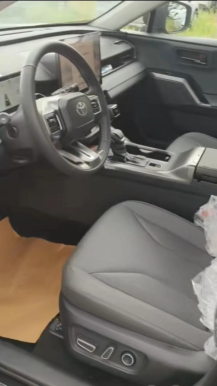 Toyota 2026 Weilanda Dual Engine 2.0 Stepless Intelligent Electric Hybrid AIR Automatic Transmission 6