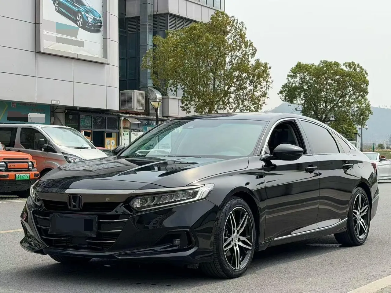 Honda 2022 10th Generation Accord 1.5T Stepless 260TURBO Magic Night Premium Edition Automatic Gear - View 1
