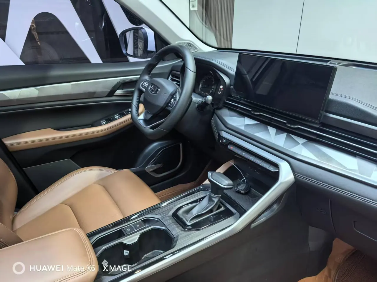 Geely Vision SUV(X6) 2021 Vision X6 Pro 1.4T Premium Automatic 12