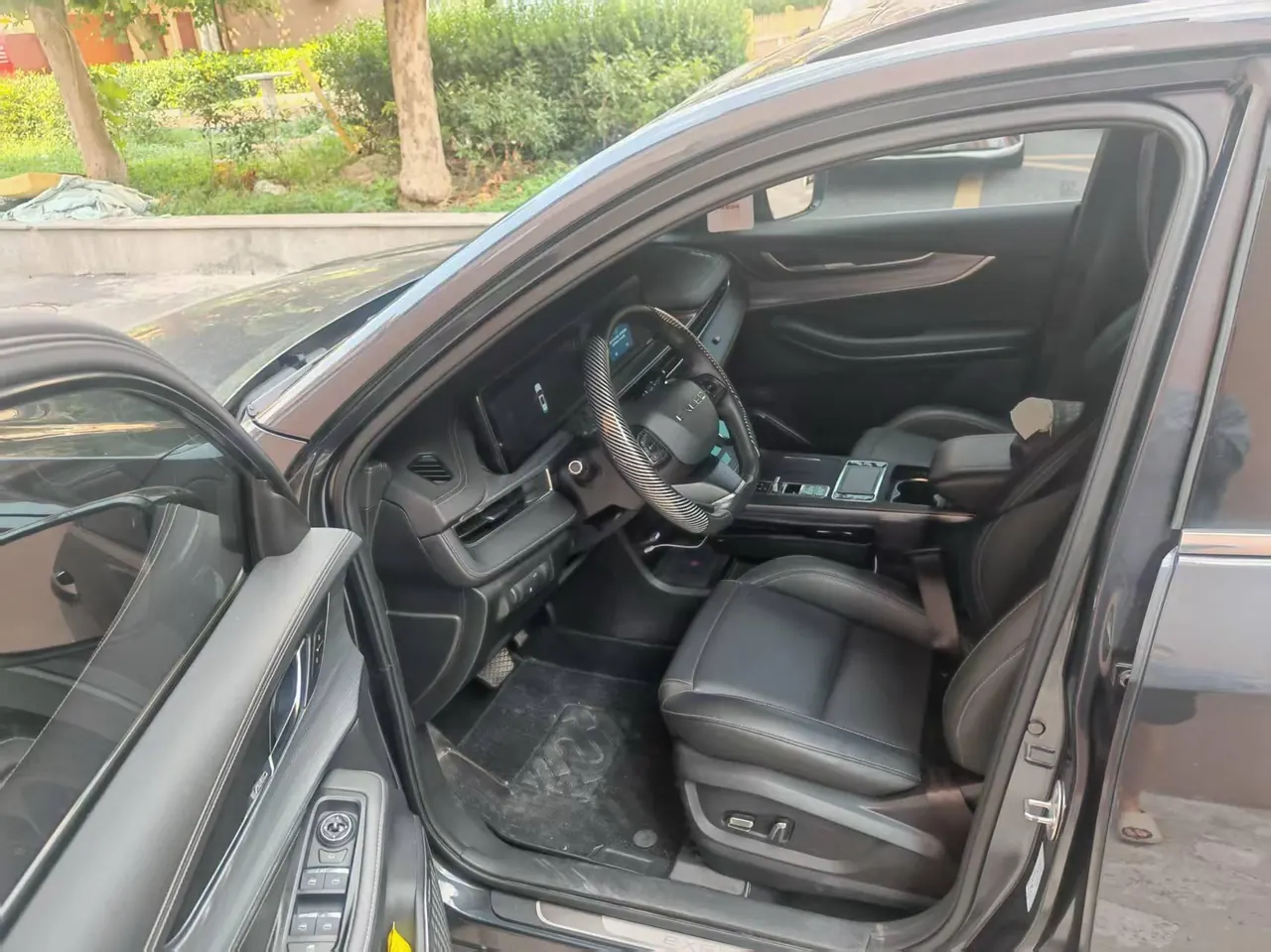 Xingtu 2022 Model 1.6T Versailles Edition Automatic Gear 3
