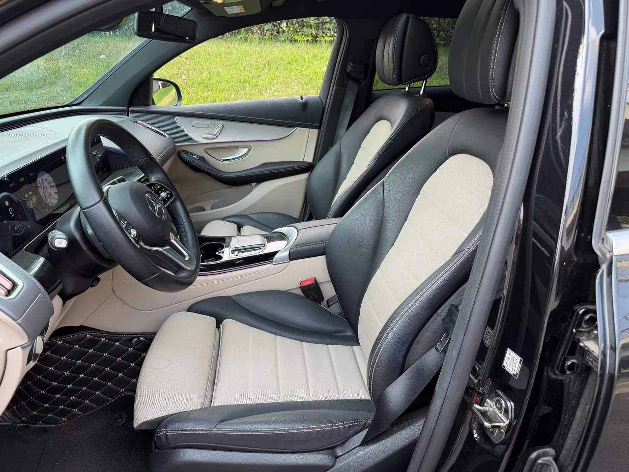 Mercedes Benz 2022 EQC 350 4MATIC EQC 350 4MATIC automatic gear 2