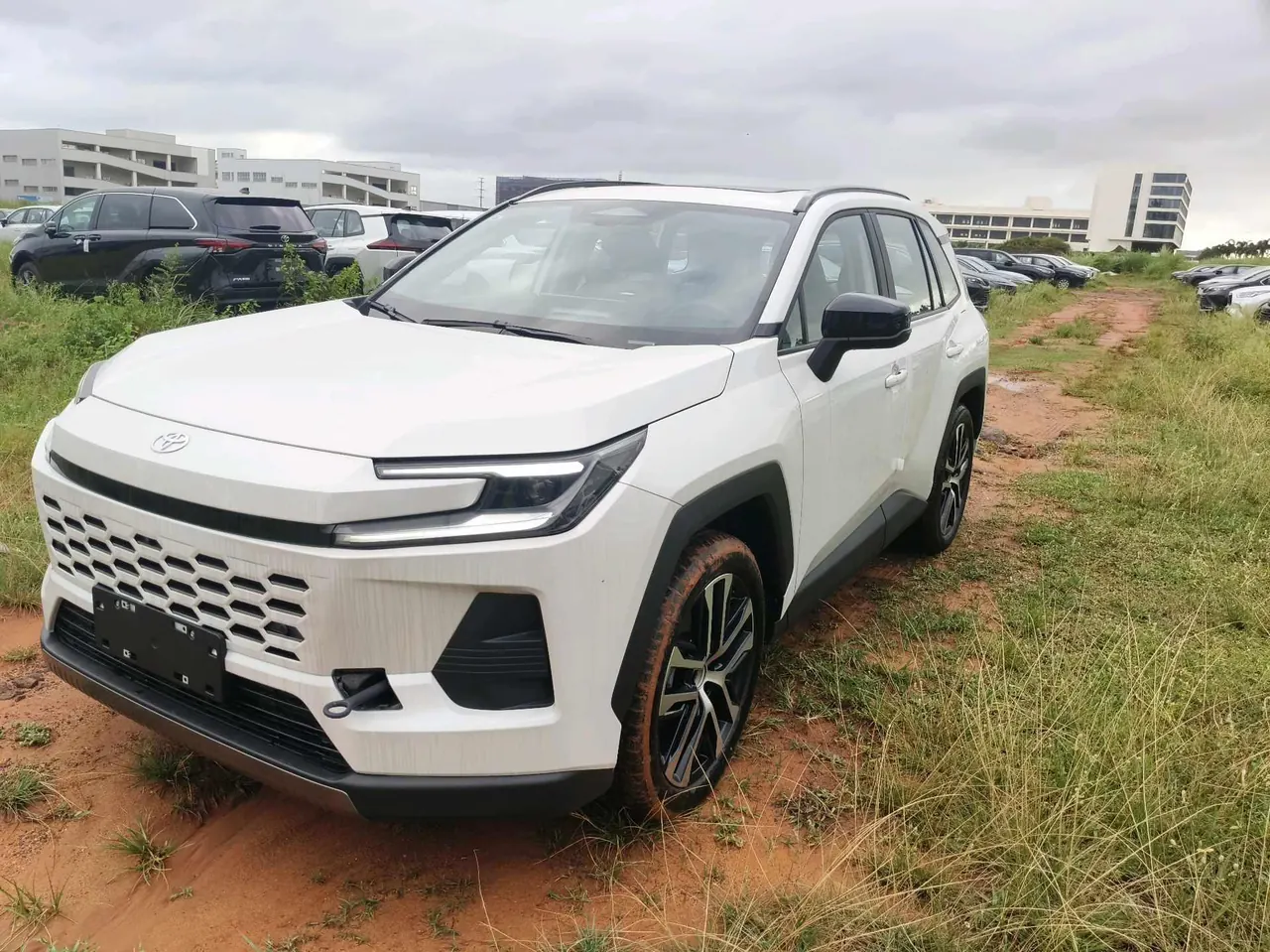 Toyota 2026 Weilanda Dual Engine 2.0 Stepless Intelligent Electric Hybrid PRO Automatic Gear - View 1