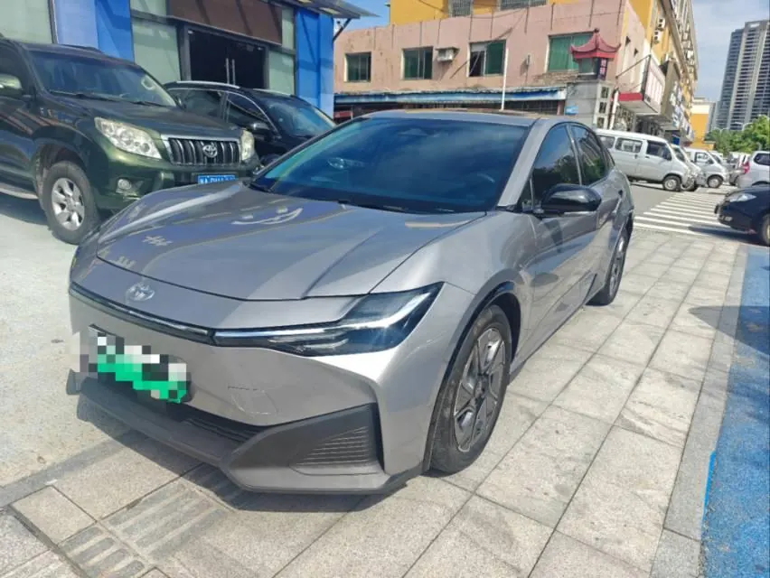 Toyota 2024 bZ 3 517km Elite PRO Automatic - View 1