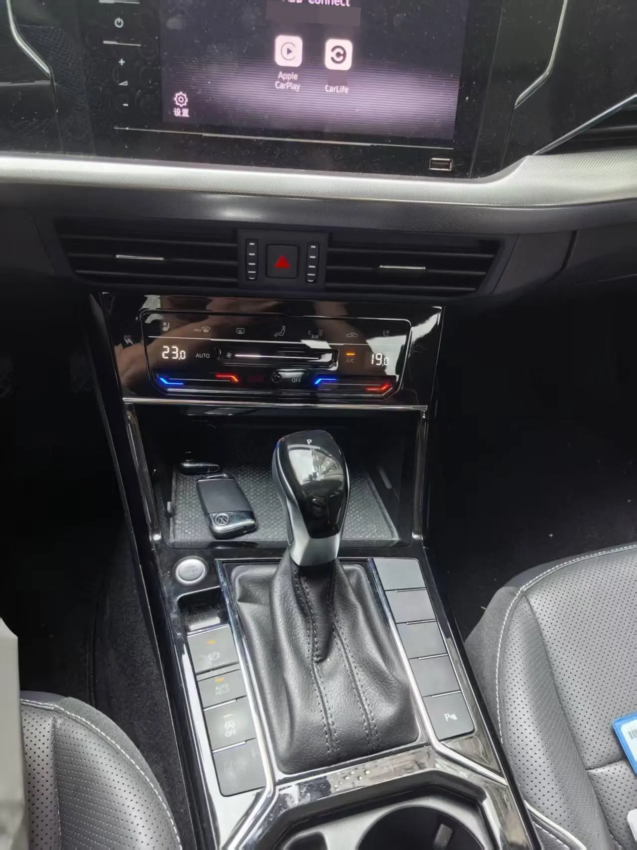 Volkswagen 2024 Passat 2.0TSI 380TSI Star Dragon Edition Automatic Gear 5