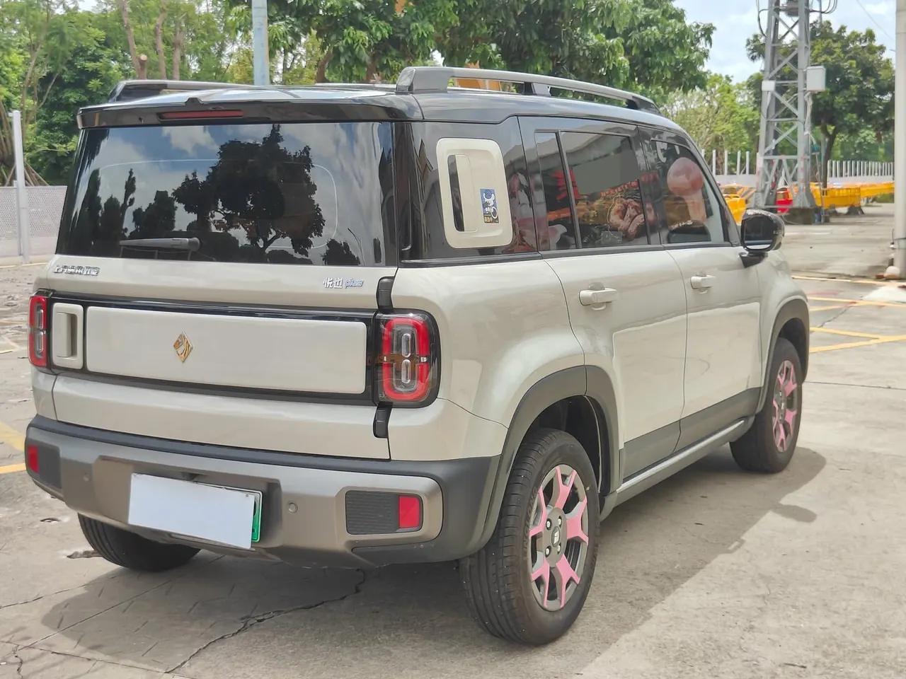 BaoJun 2026 Yueyou Plus 301km Flagship Automatic Gear 5