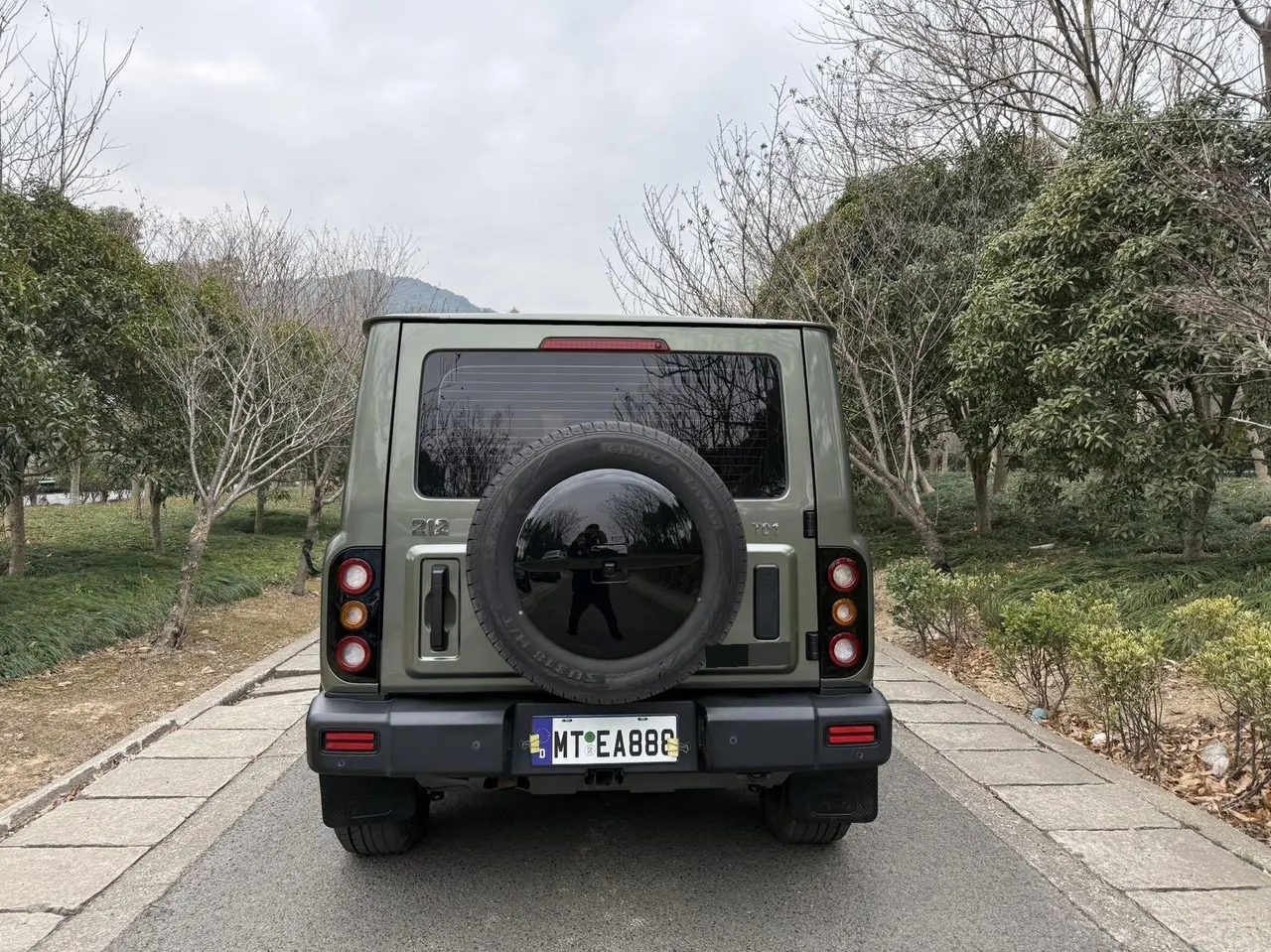 212 2024 T01 2.0T Explorer Automatic 4