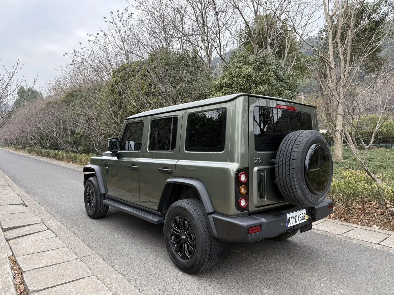 212 2024 T01 2.0T Explorer Automatic 5