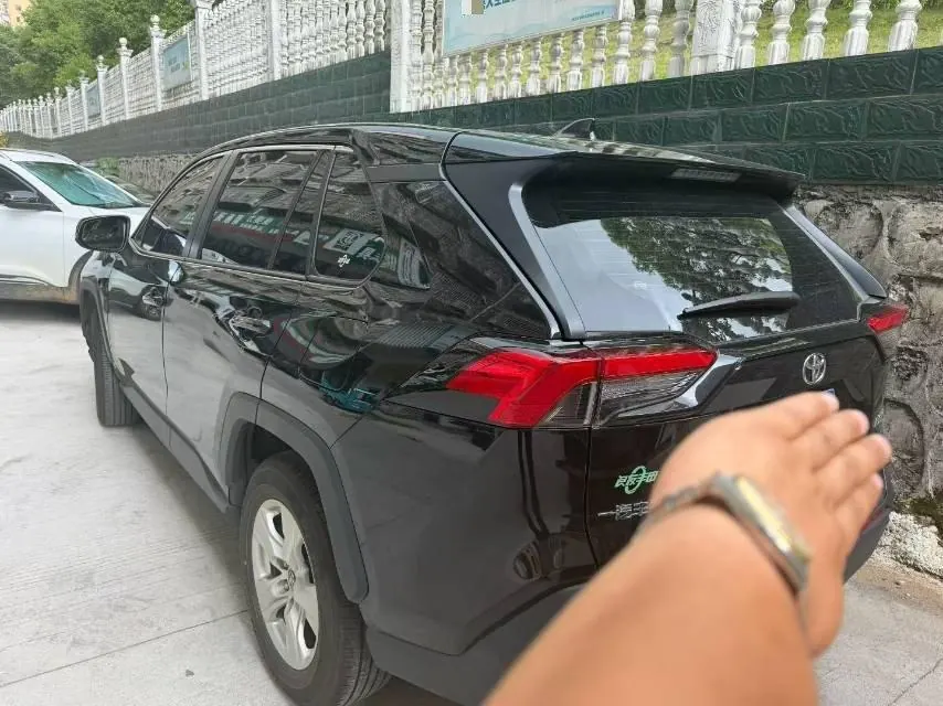 Toyota 2024 RAV4 Rongbo 2.0 Stepless Two-Drive City Edition Automatic Gear 6