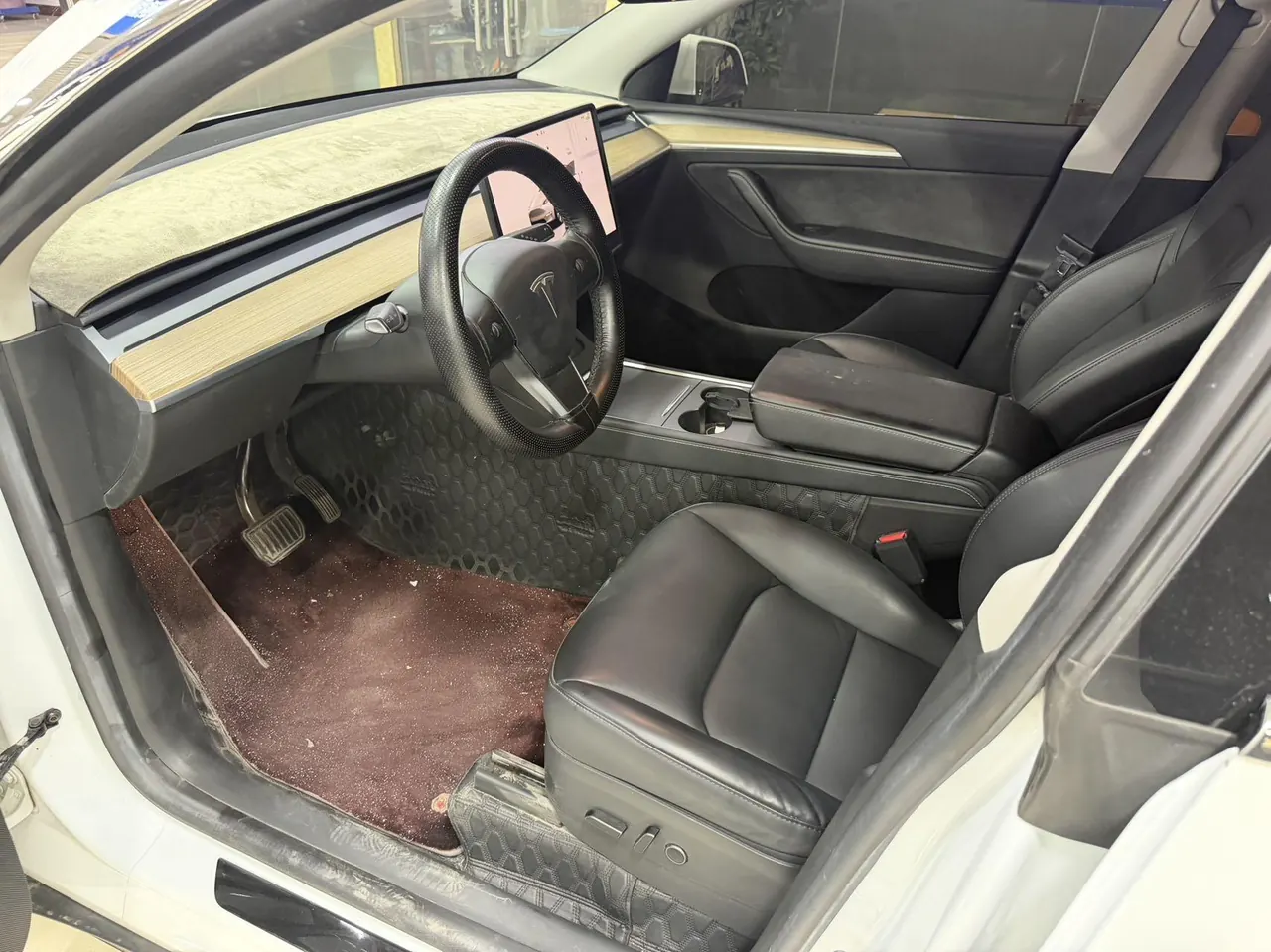 Tesla 2022 Model Y rear-wheel drive version automatic transmission 4