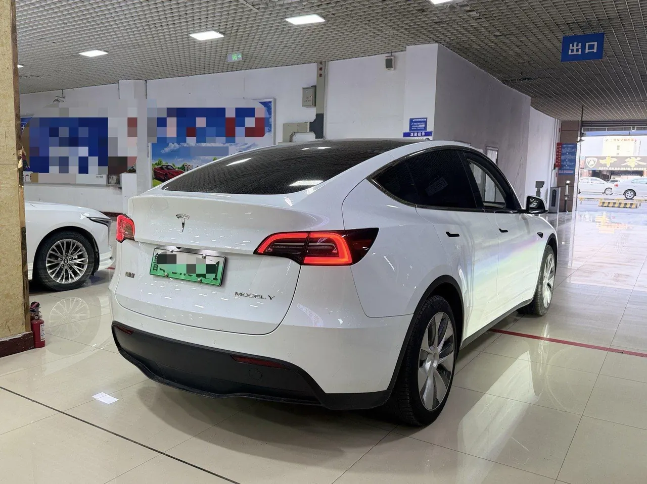 Tesla 2022 Model Y rear-wheel drive version automatic transmission 9